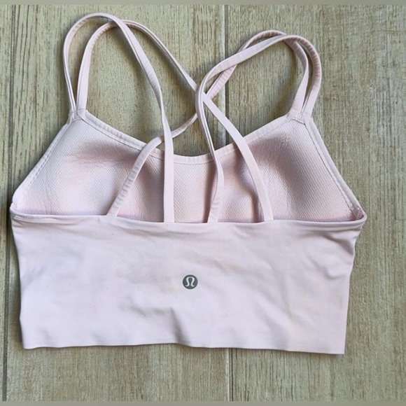 Like a Cloud Longline Bra
Light Support *strawberry milkshake* - Picture 4 of 4